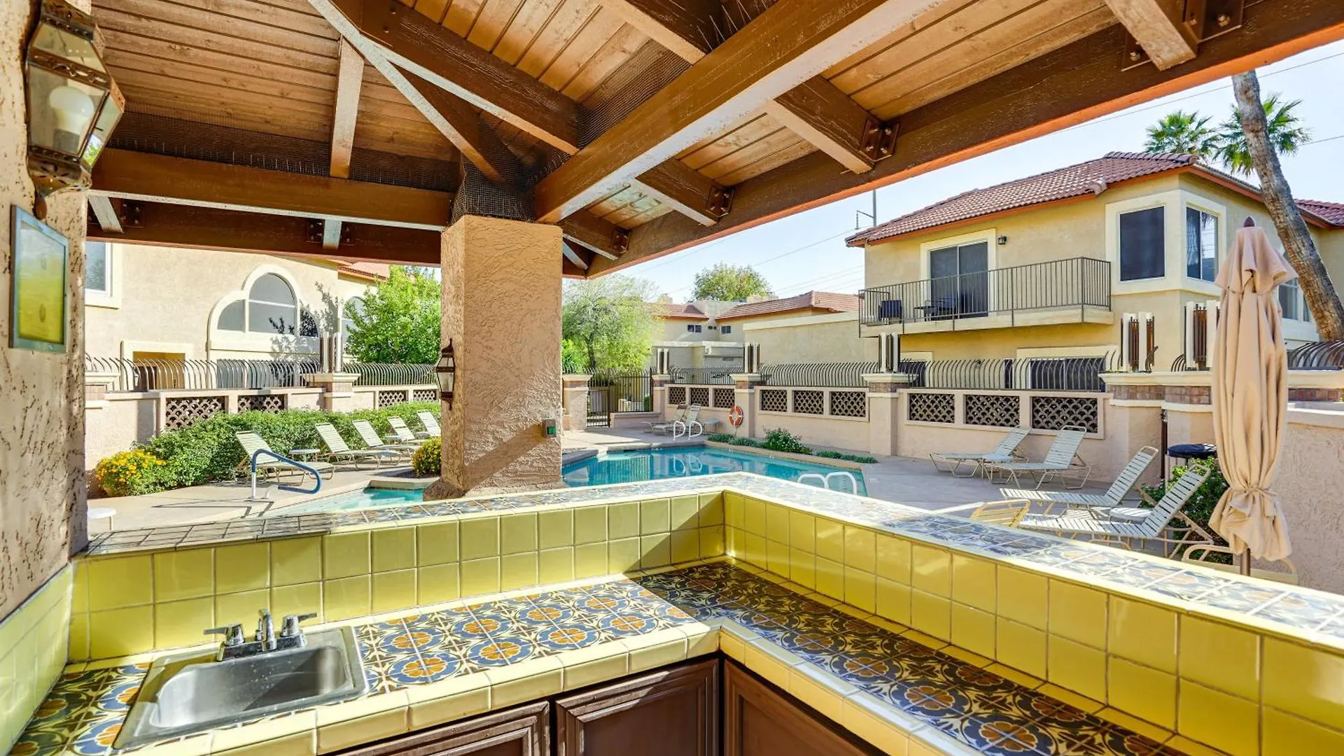 Family-Friendly Condo With Pool Access In Phoenix! USA